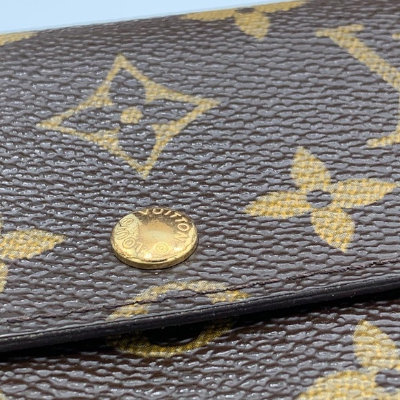 $6️⃣9️⃣5️⃣LOUIS VUITTON Monogram Sarah Wallet - Picture 6 of 8